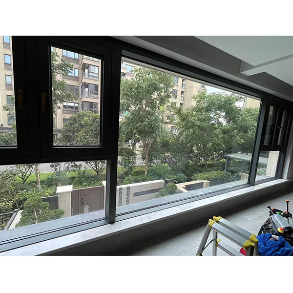 玻璃隔熱防紫外線(xiàn)貼膜